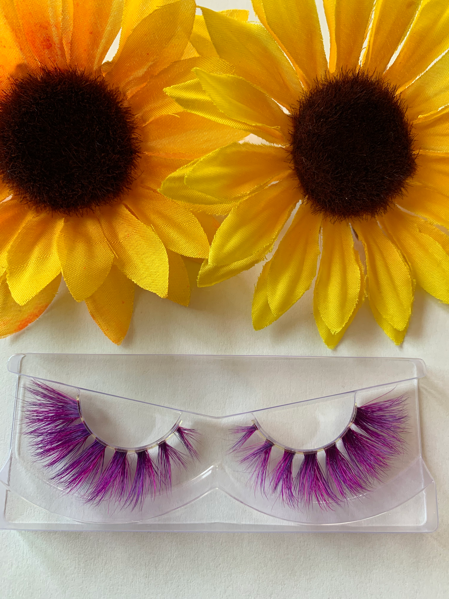 BLUEBERRY HILL CHROMATIC EYELASHES
